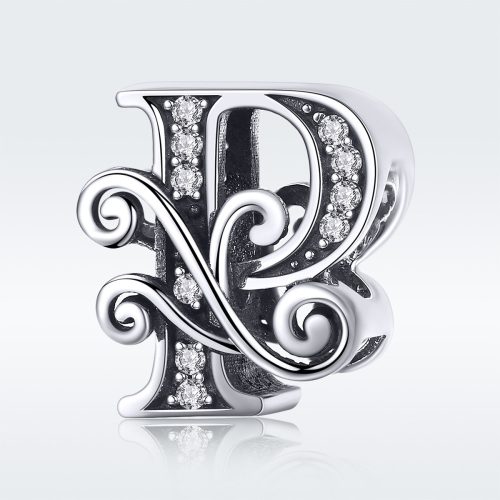 Talisman decorativ cu litera P, din argint