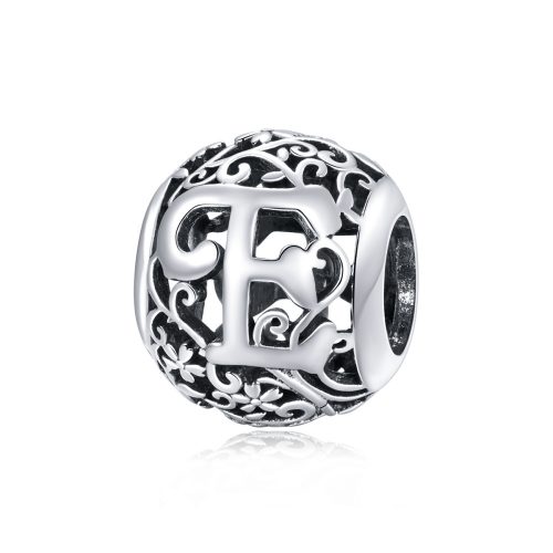 Talisman bilă decorativă cu litera E din argint