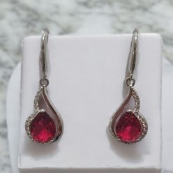 Cercei din argint „Picătura de Rouă de Rubin”