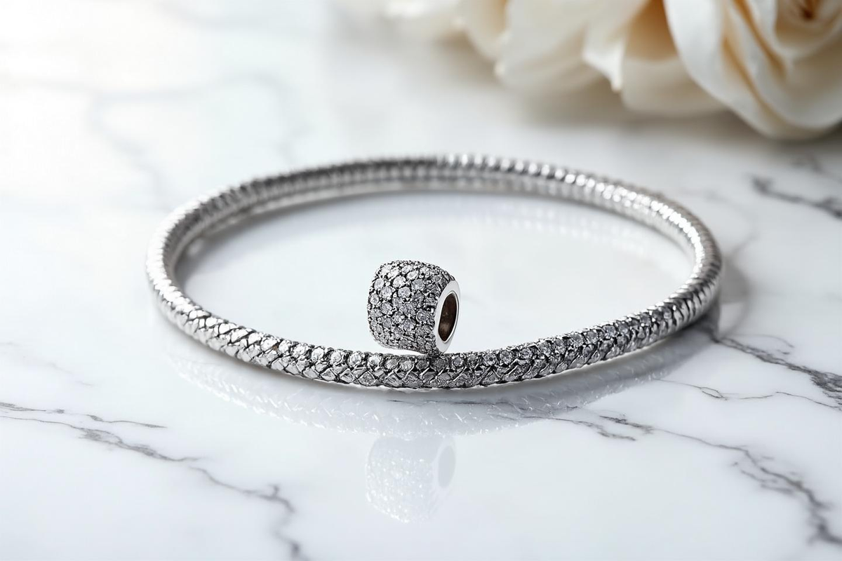 Curățarea bijuteriilor din argint acasă: trucuri simple